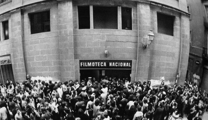 Filmoteca Nacional a Barcelona 1975 Fotografia Xavier Miserachs